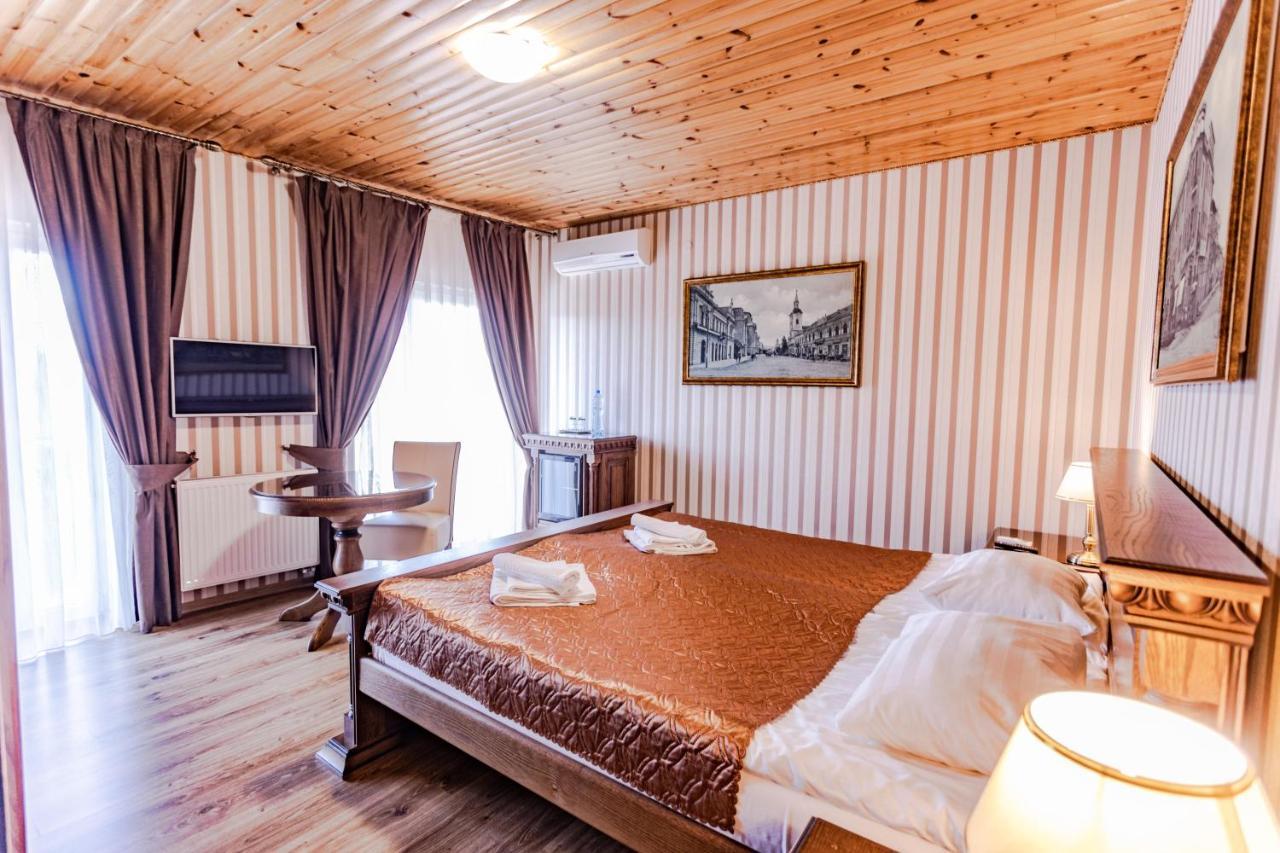 Guest House Villa Lamperti Beregdéda Kültér fotó