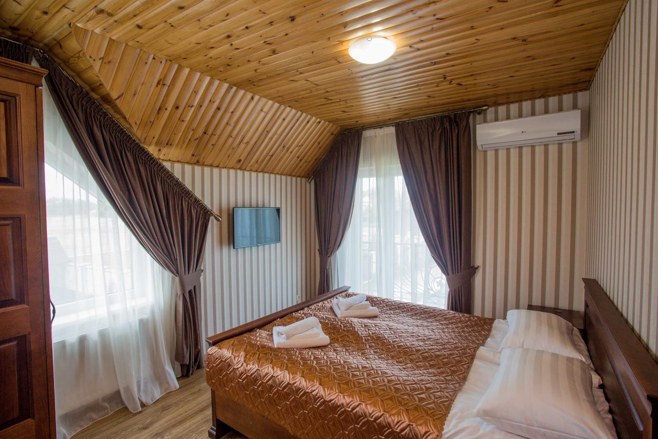 Guest House Villa Lamperti Beregdéda Kültér fotó