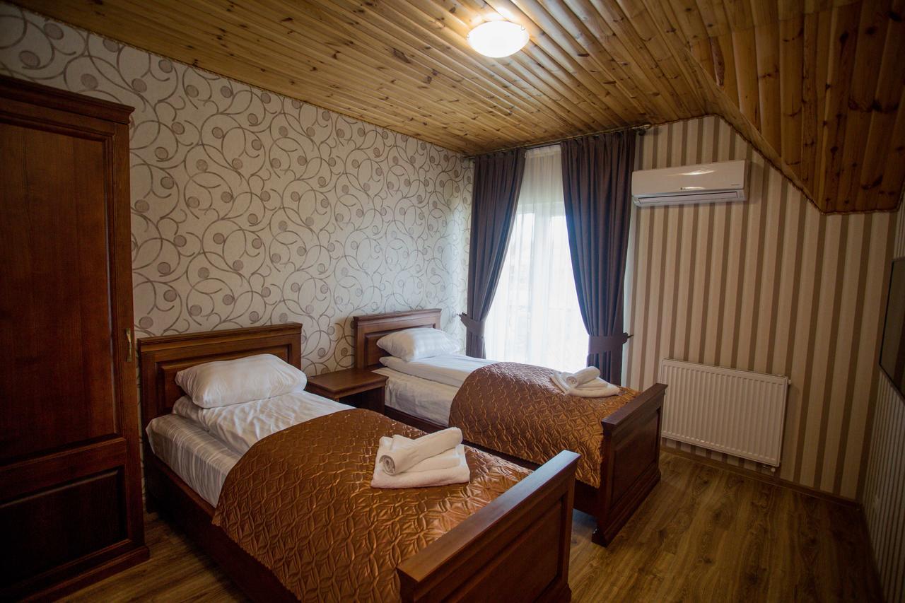 Guest House Villa Lamperti Beregdéda Kültér fotó